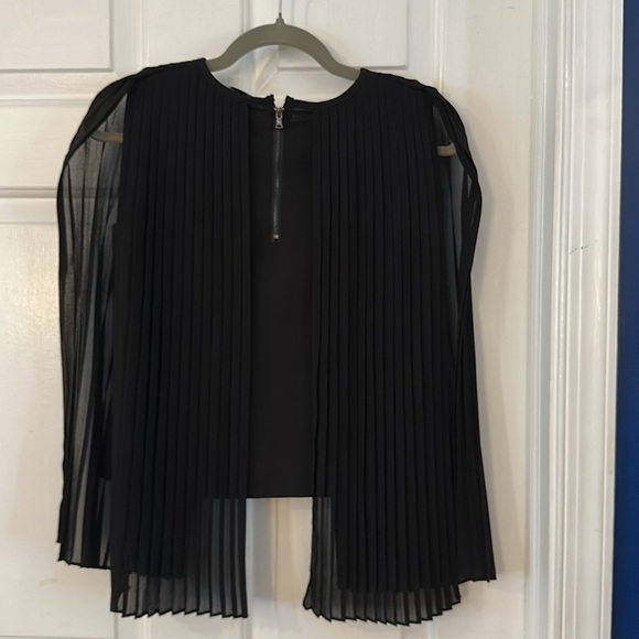 Women’s Gracia Sleeveless Black Pleated Cape Top Chiffon Sheer Overlay Lined - Picture 6 of 8